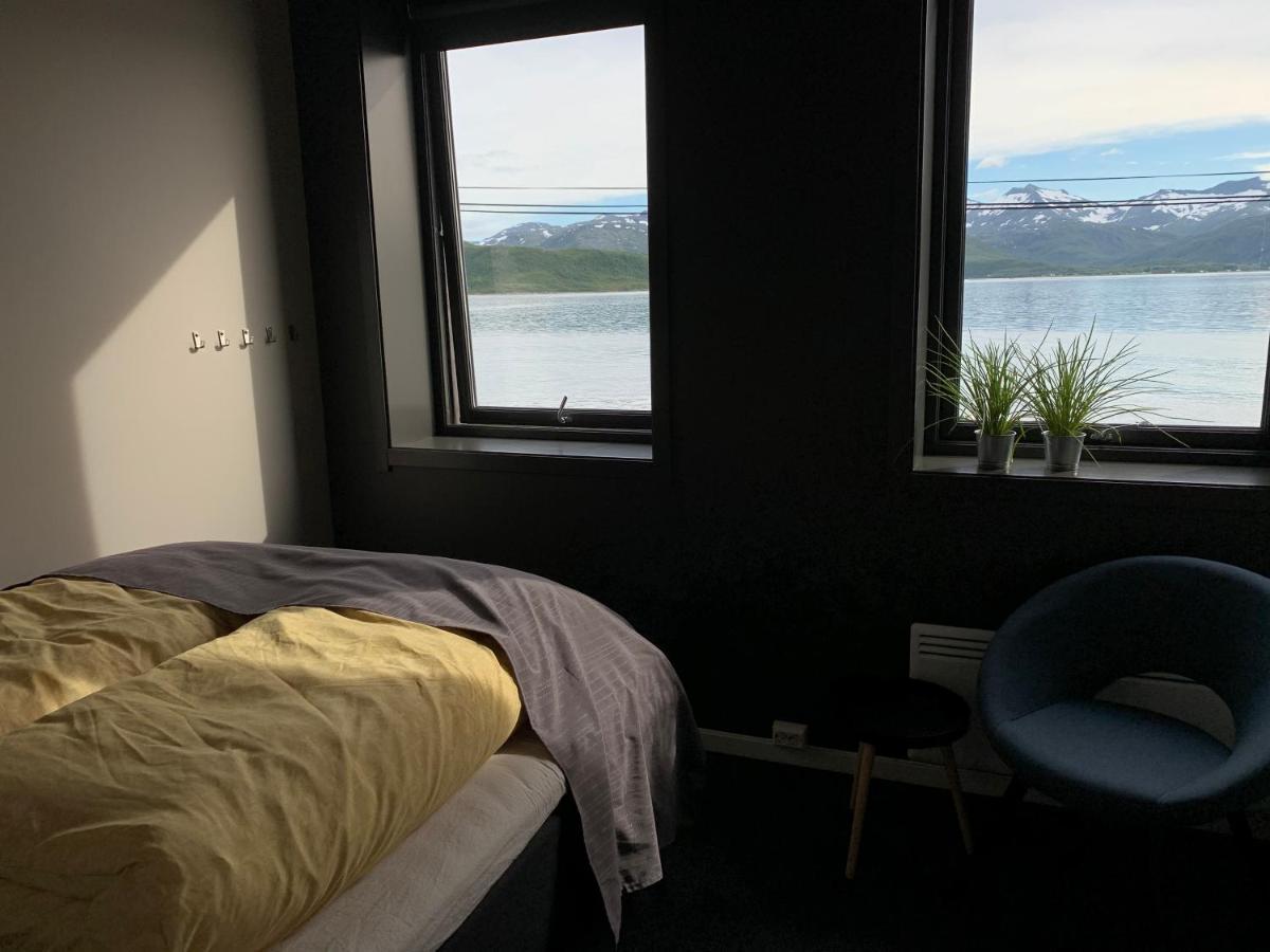 Bedehuset Basecamp Senja Hotel Skaland Luaran gambar